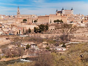 Images Dated 1st March 2016: Spain, Toledo, River Tagus, cathedral and Alcazar