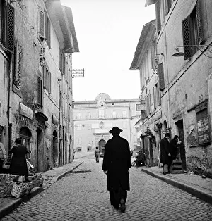Images Dated 16th April 2018: Specola Vaticana
