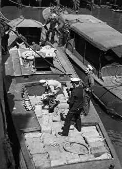 Sailors Prints: Speedboat Seized With 2, 000 Bottels Rum