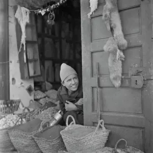 Huty33006 Prints: A Spice Vendor