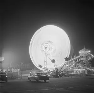 Time Exposure Prints: Spinning Ferris Wheel