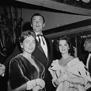 Prints of American actress Natalie Wood (1938 - 1981, right) with Clint Walker and his wife Verna at the premiere of the film The Spirit of St. Louis, USA, 1957. (Photo by Archive Photos/Getty Images) Grace, Glamour & Timeless Elegance: Spirit Of St. Louis Premiere