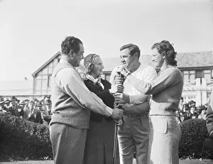 Flushing Prints: Sportsmen and Sportswomen Gripping Golf Club