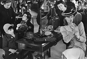 Dressing Table Prints: Spring Hats