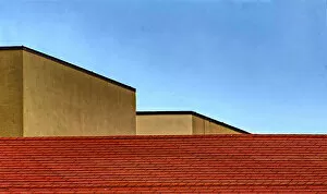 Images Dated 14th August 2019: Squares on Roof