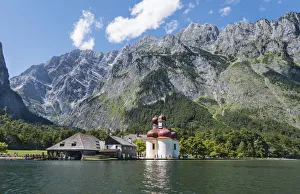Images Dated 17th August 2014: St. Bartholomae in Konigssee in front of the Watzmann, Berchtesgaden National Park