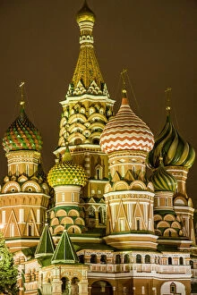 St, Basils Cathedral at night, Red Square, Moscow, Russia