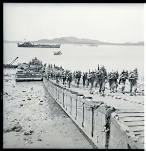 Floating Prints: |St Division Marines Move Up On Pier
