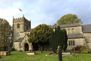 Images Dated 3rd January 2014: St Marys Parish church, Ingleton village