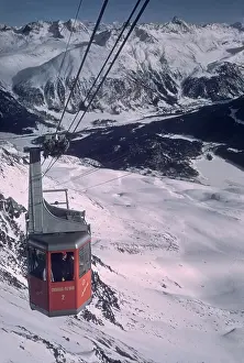 Huty 15330 Prints: St Moritz Ski Lift