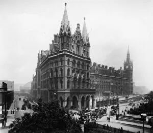 Horse Collection: St Pancras Station