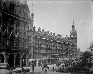 Images Dated 13th July 2016: St Pancras Station