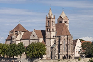Images Dated 4th August 2014: St. Stephansmunster cathedral on the Munsterberg, Breisach am Rhein, Upper Rhine