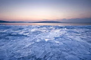 Images Dated 6th February 2012: Stacked sheets of ice on the shore of the island of Reichenau, Lake Constance, Konstanz district