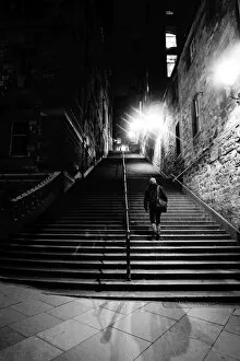 Images Dated 27th October 2016: Stairs in Black and White at Night, Old city Edinburgh, United Kingdom