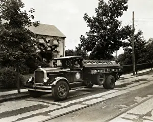 Delivery Prints: Standard Oil Delivery Truck, 1922