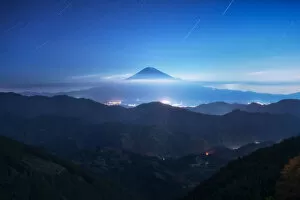 Images Dated 11th November 2017: star, fuji, stars, background, mount, shooting, beautiful, trails, view, light, scenery
