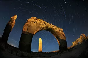 Images Dated 2nd September 2013: Star trails and the Arch of Harran