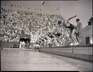 Start Prints: Start of Mens Freestyle Swim