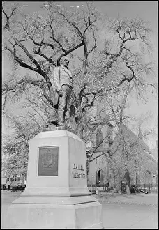 Concord Prints: Statue of Daniel Webster