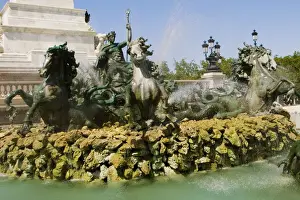 La Fontaine Des Quinconces Prints: Statue at a fountain, Fontaine Des Quinconces