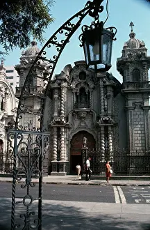 Lima Prints: Statue of Francisco Pizarro
