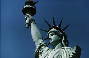 STATUE OF LIBERTY