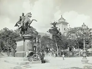Statue of Simon Bolivar
