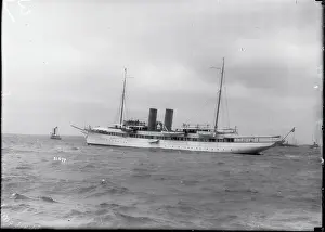 Steam Yacht Noma Watching Race