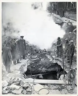 Steamline Pipe Open on Broadway