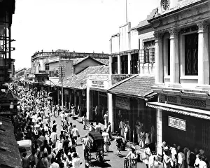 Lac0062 Prints: STEET VIEW OF COLOMBO, SRI LANKA