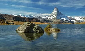 Images Dated 5th October 2016: Stellisee and Matterhorn