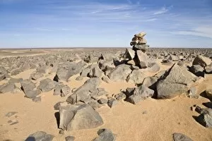 Regions Collection: Stone desert, Akakus Mountains, Libya, Sahara, North Africa, Africa