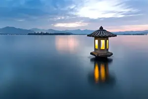 Hang Zhou Prints: A stone lantern on the West Lake, Hangzhou