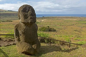 Images Dated 31st May 2012: Stone sculpture in front of the Pacific Ocean, Easter Island, Chile