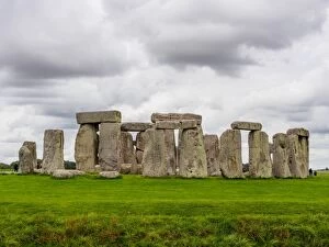 Images Dated 13th September 2015: Stonehenge