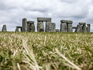 Images Dated 8th July 2014: Stonehenge