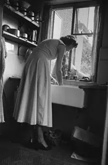 Sink Prints: She Stoops To Wash