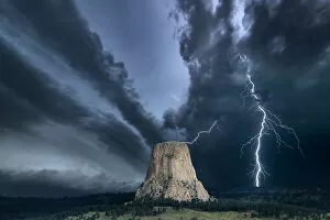 Images Dated 29th June 2018: Storm over The Devils Tower, Wyoming. USA