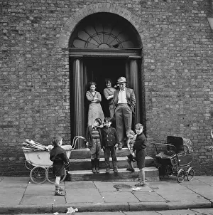 Pram Prints: Street Children