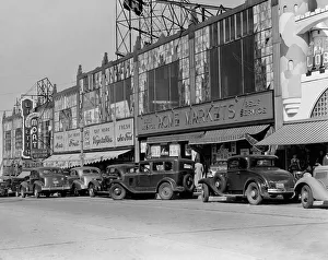 Retail Gallery: Street Scene