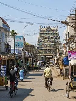 Street scene with temple, Tiruchirappalli, Tamil Nadu, India
