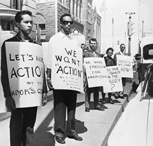 Charleston Prints: Student Picketing Against Segregation