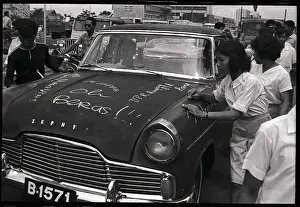 Jakarta Prints: Students Vandalizing Car
