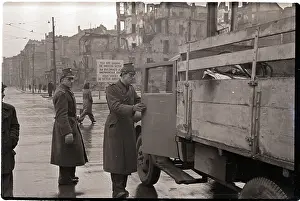 Blockade Prints: Stumm Police Checking Vehicles