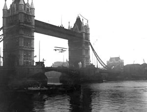 Tower Bridge London Gallery: Stunt Flying