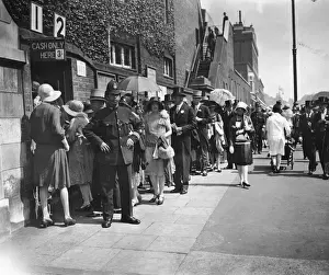 Stylish Queue