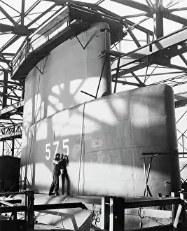 Groton Prints: Submarine Receiving New Number