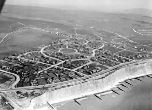 Historical Central Press Art Prints Gallery: Suburban Sprawl
