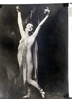 Scarf Prints: Suductive Dance of Madame De Rheidt